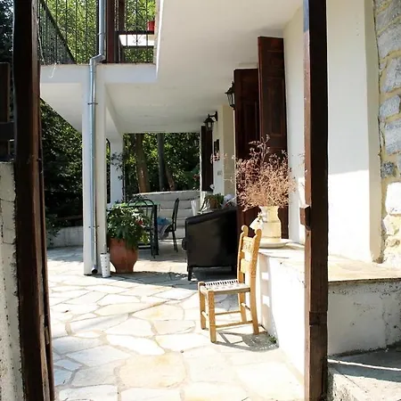 Kleopatra's 3* Tsagarada